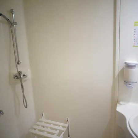 Отель Quick Palace *